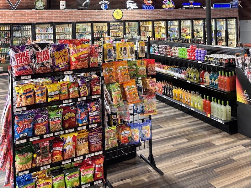 Hecho En Casa Monterrey( 1 Stop Shop & Taqueria) interior